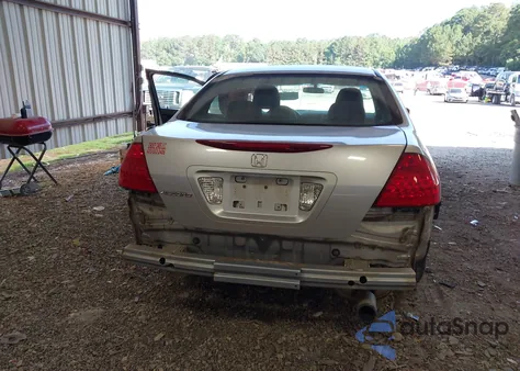 2007 Honda Accord 2.4 Ex z USA, uszkodzony, nr VIN 1HGCM56787A159695